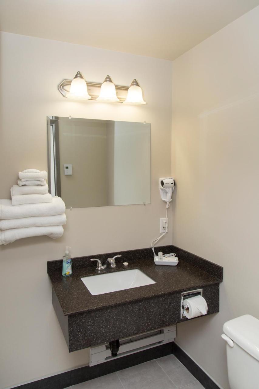 Hotel Robin Hood แกรนด์ฟอลส์-วินด์เซอร์ ภายนอก รูปภาพ
