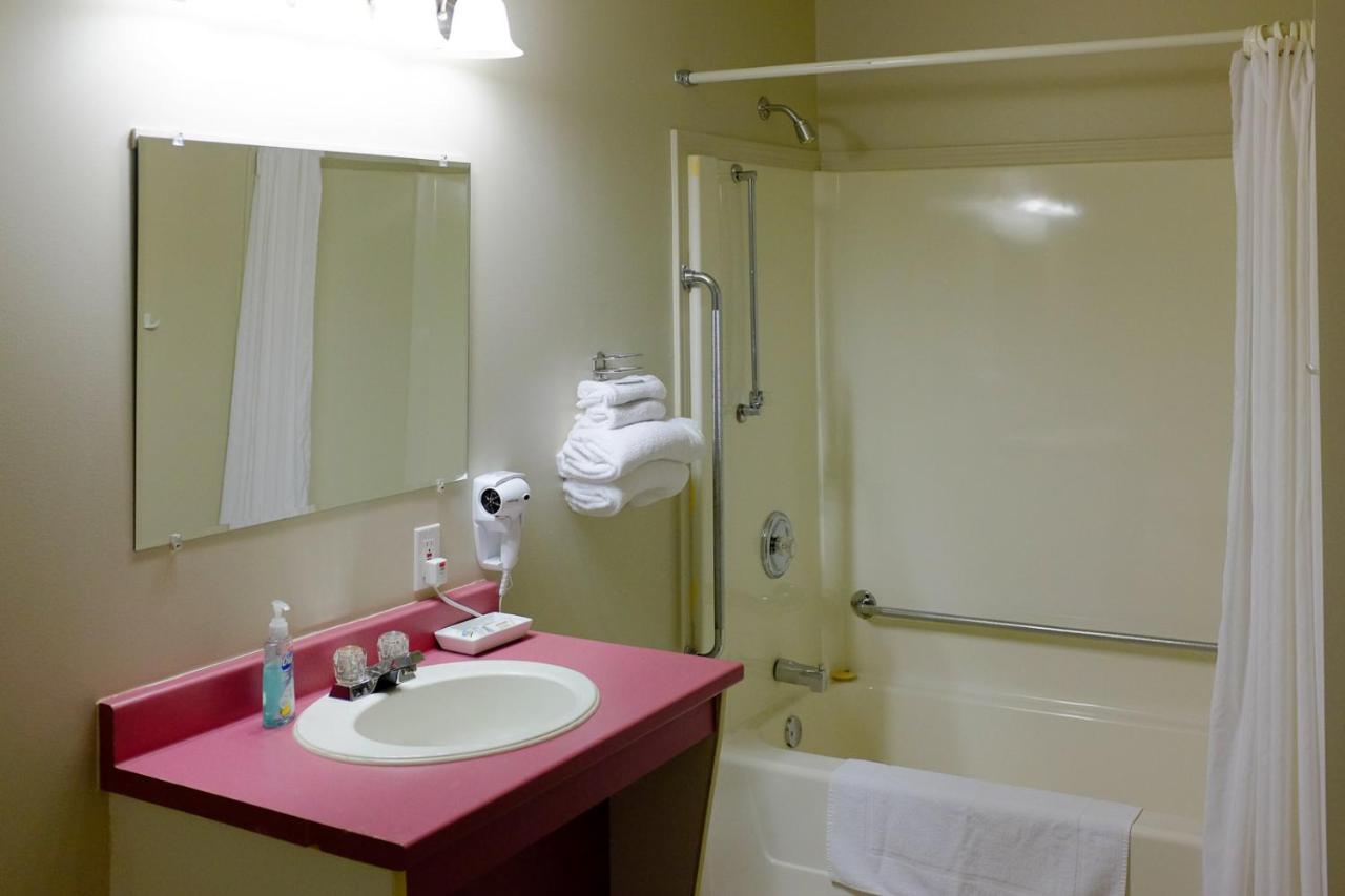 Hotel Robin Hood แกรนด์ฟอลส์-วินด์เซอร์ ภายนอก รูปภาพ